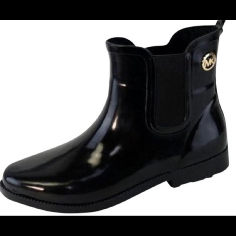 BRAND NEW WOMEN’S MICHAEL KORS RAIN BOOTIES SIZE 8